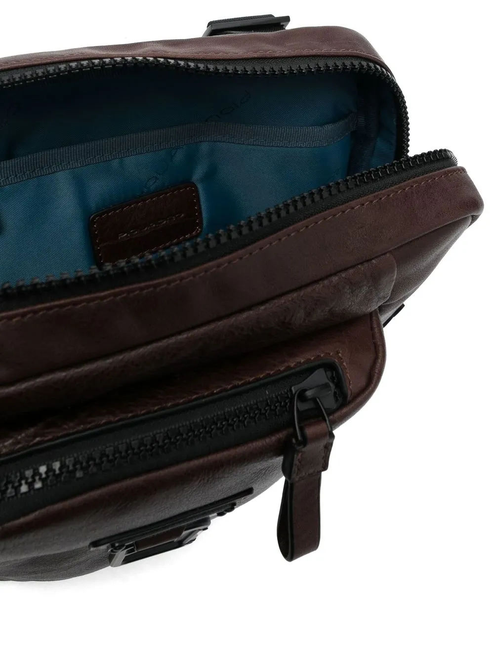 PIQUADRO Messengertas met logoplakkaat Bruin