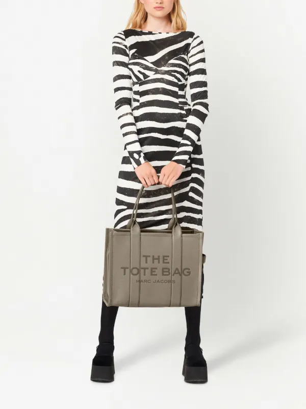 Marc Jacobs The Large Tote Bag | Neutrals | FARFETCH