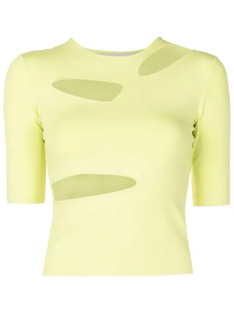 Gloria Coelho playera con aberturas