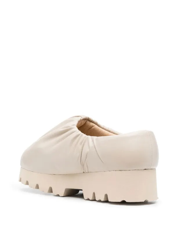 【関税込み】YUME YUME オフホワイト Camp ローファー Off-White Camp Loafers by YUME YUME on Sale