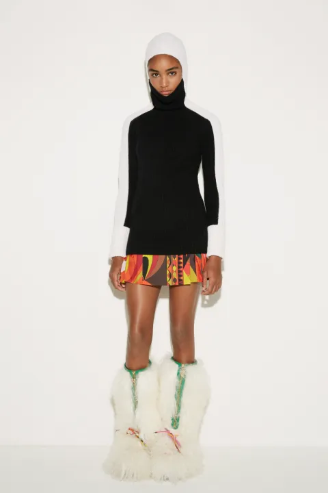 Colourblock Hooded Wool Sweater