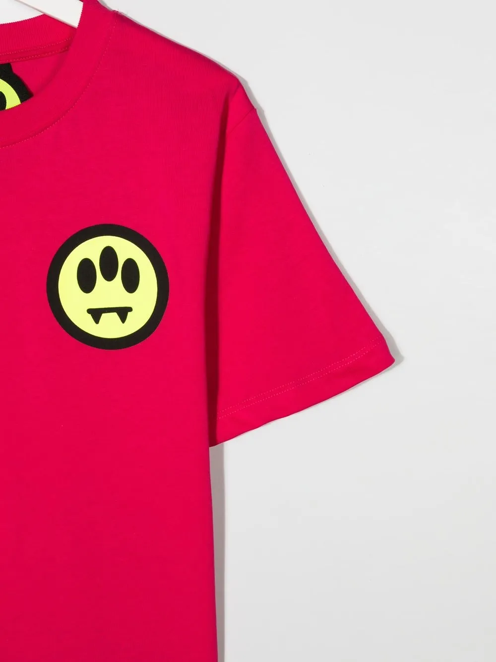 ロゴ Tシャツ
