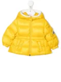 Moncler Enfant logo-patch detail padded jacket - Yellow