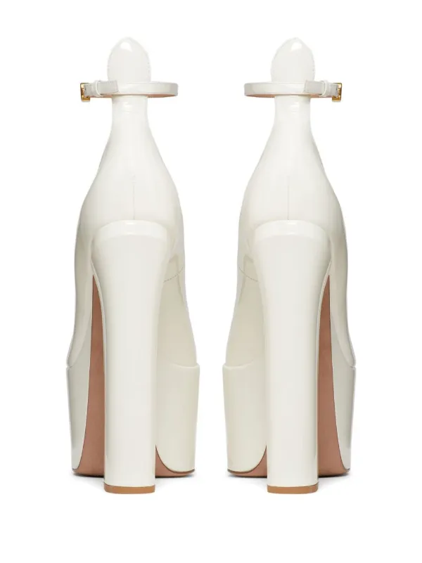 camouflage-print padded coat