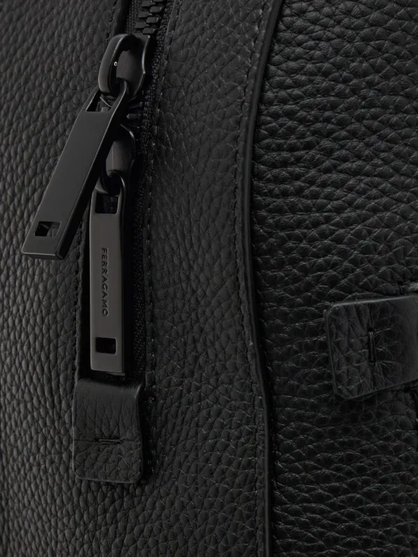 Ferragamo レザー バックパック | ブラック | FARFETCH JP