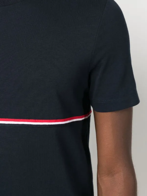 Thom Browne RWBストライプ Tシャツ | ブルー | FARFETCH JP Thom Browne RWBストライプ Tシャツ | ブルー | FARFETCH JP