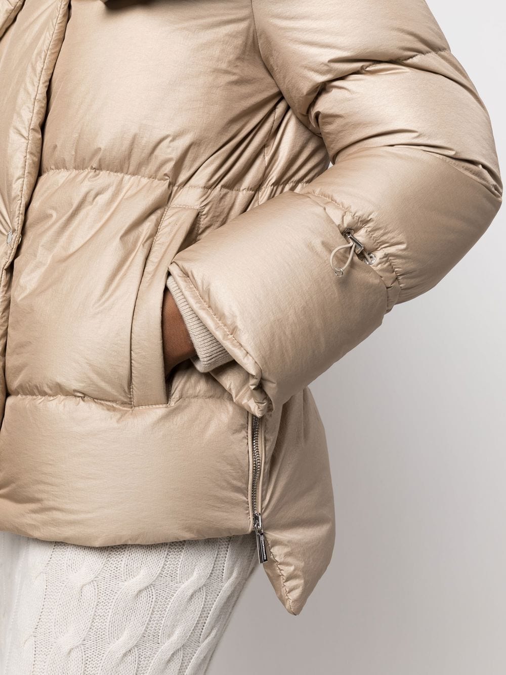 Shop Moorer Madeira Puffed Down Jacket In Neutrals