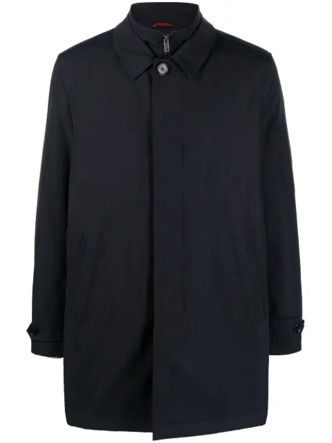 spread-collar buttoned single-breasted coat