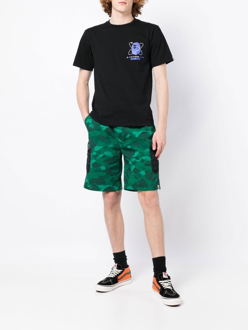 A BATHING APE® Shorts met grafische print - Groen