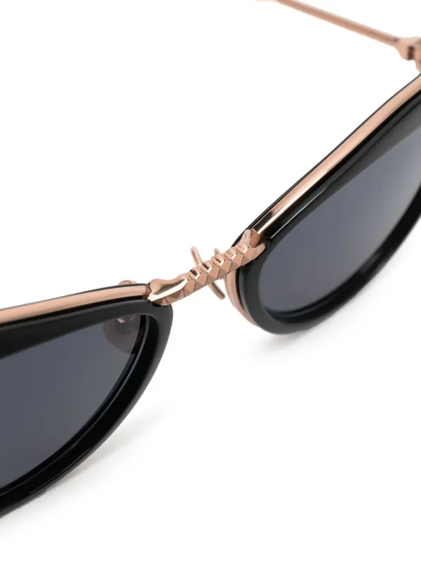 VALENTINO スタッズ付きキャットアイサングラス VALENTINO GARAVANI