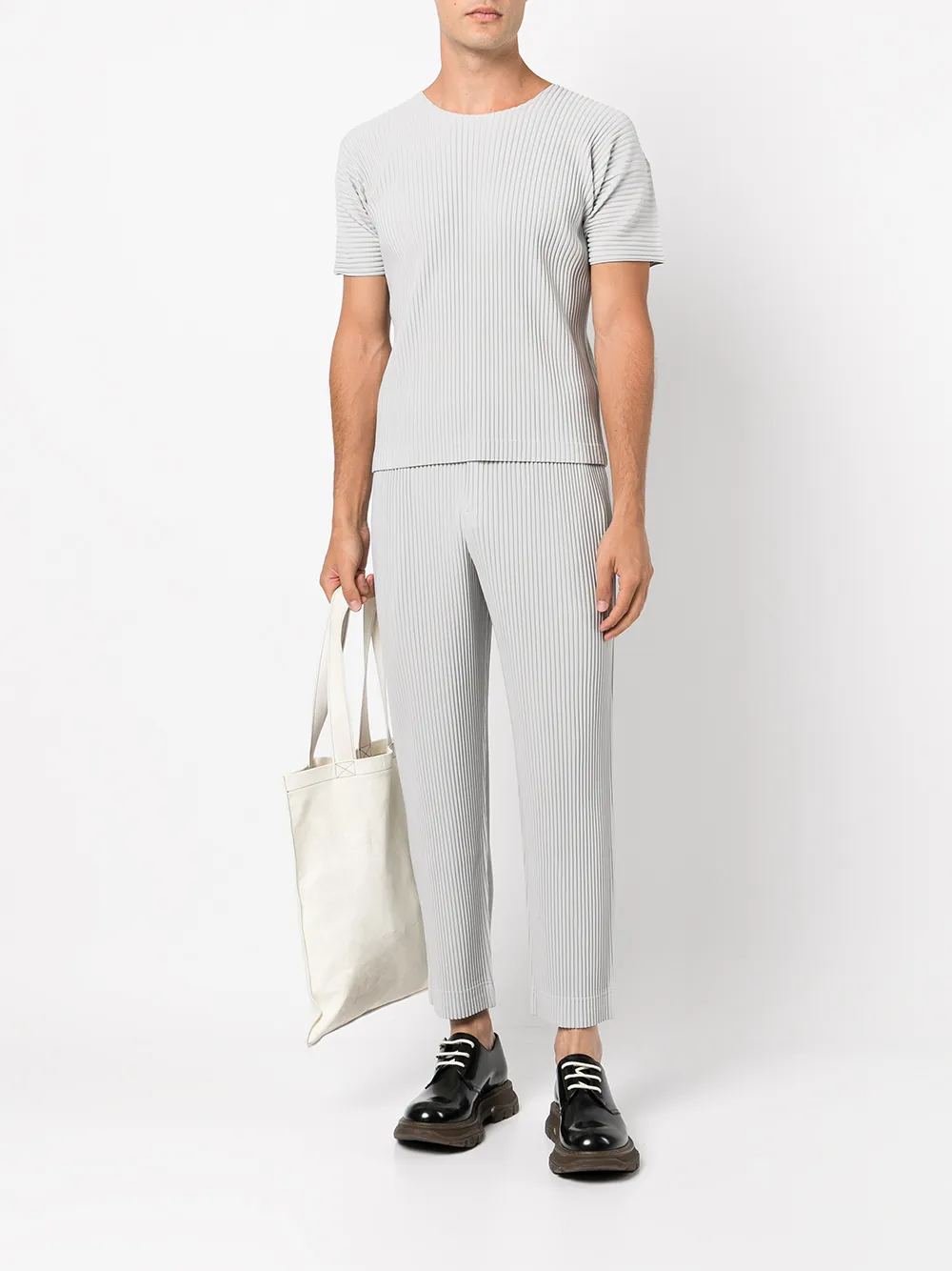 Homme Plissé Issey Miyake Geplooid T-shirt - Grijs