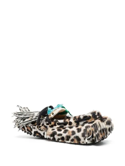 Sale 13 09 SR leopard-print driving 