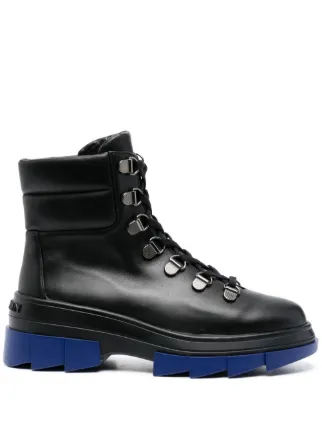 Stuart Weitzman