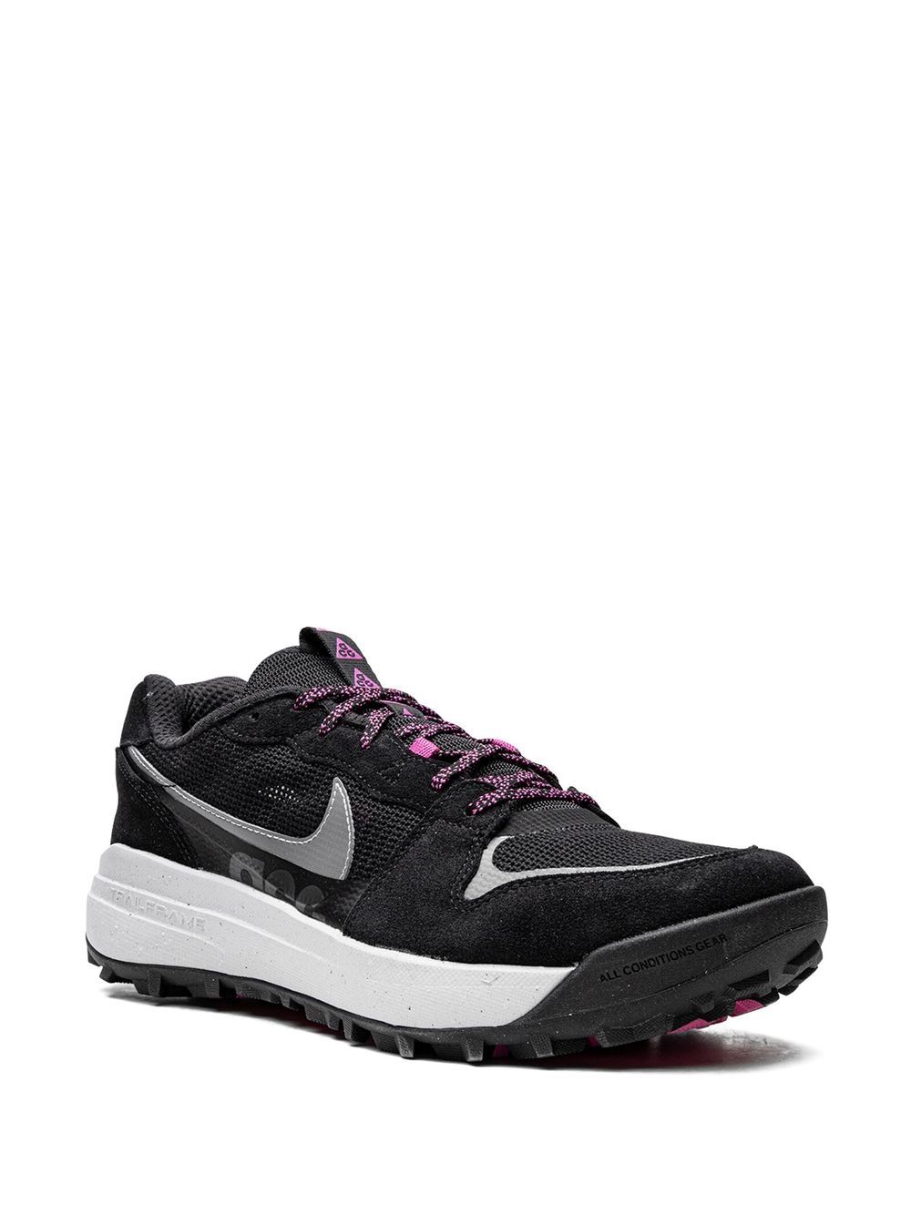 Nike ACG Lowcate low-top sneakers WOMEN