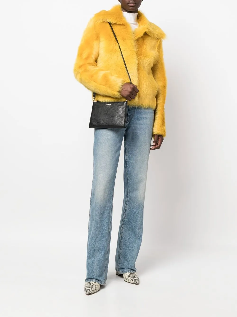 Coccinelle Crossbodytas met reliëf - Zwart