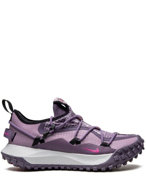 Nike ACG  Mountain Fly Low SE sneakers WOMEN