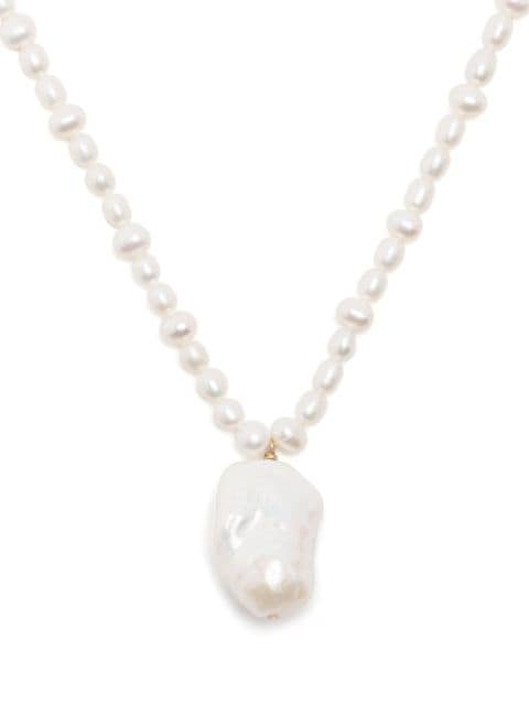 A Sinner in Pearls Fireball pearl pendant necklace