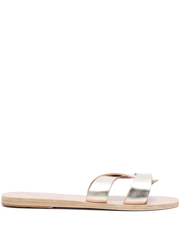 Toe loop hot sale sandals next