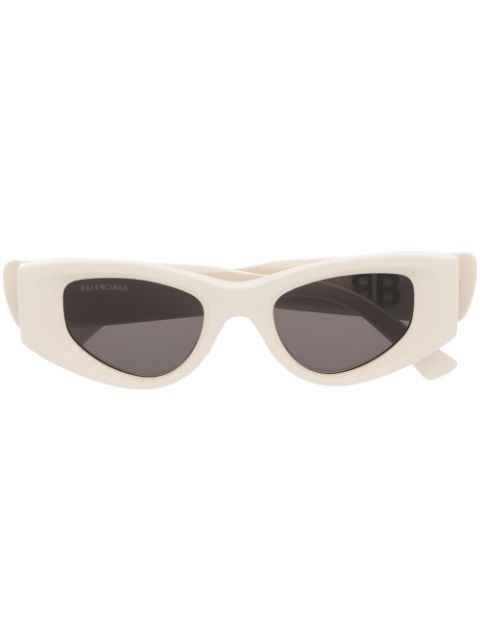 Balenciaga Eyewear cat-eye tinted sunglasses Women