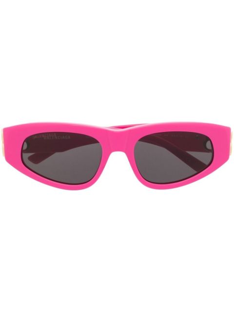 Balenciaga Eyewear logo-plaque cat-eye sunglasses Women