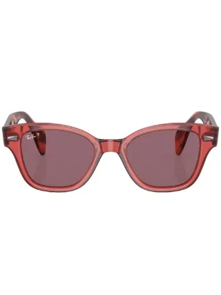 Ray-Ban