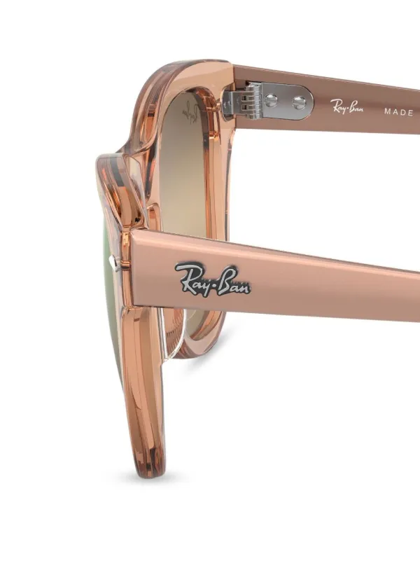 Ray-Ban スクエアフレーム サングラス | ブラウン | FARFETCH JP