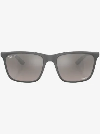Ray-Ban
