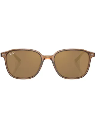 Ray-Ban