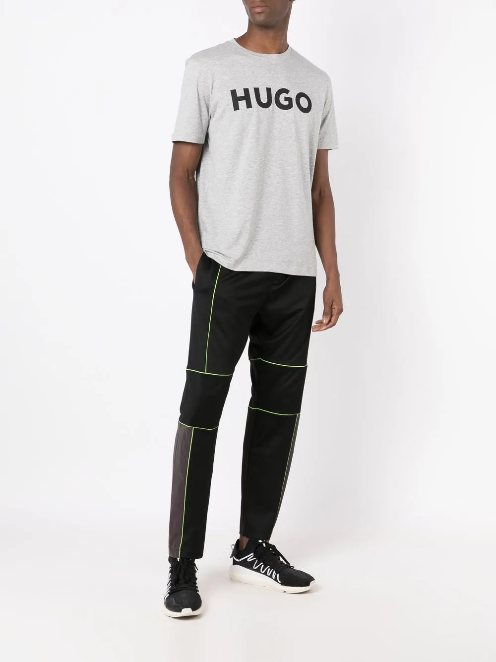 HUGO Camiseta mangas curtas com logo | Camisetas | Image 2