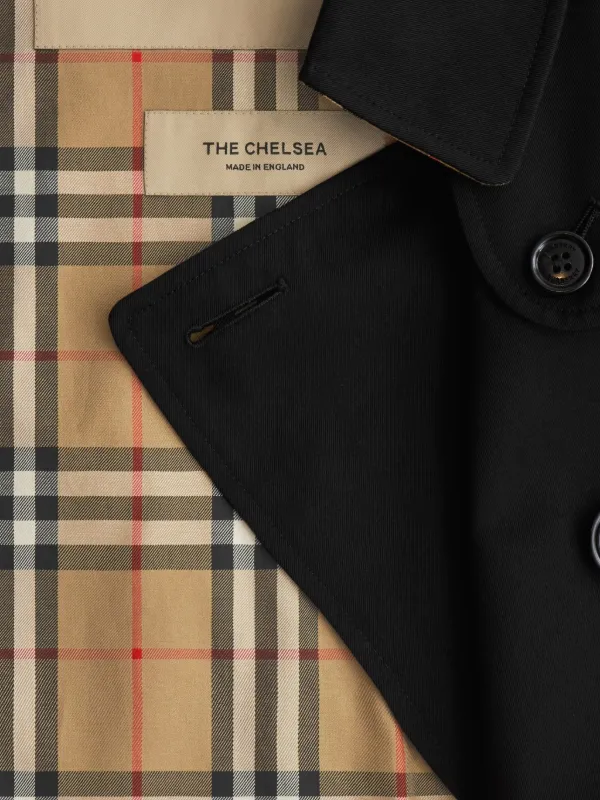 Burberry The Short Chelsea Heritage Trench Coat | Black | FARFETCH ZA