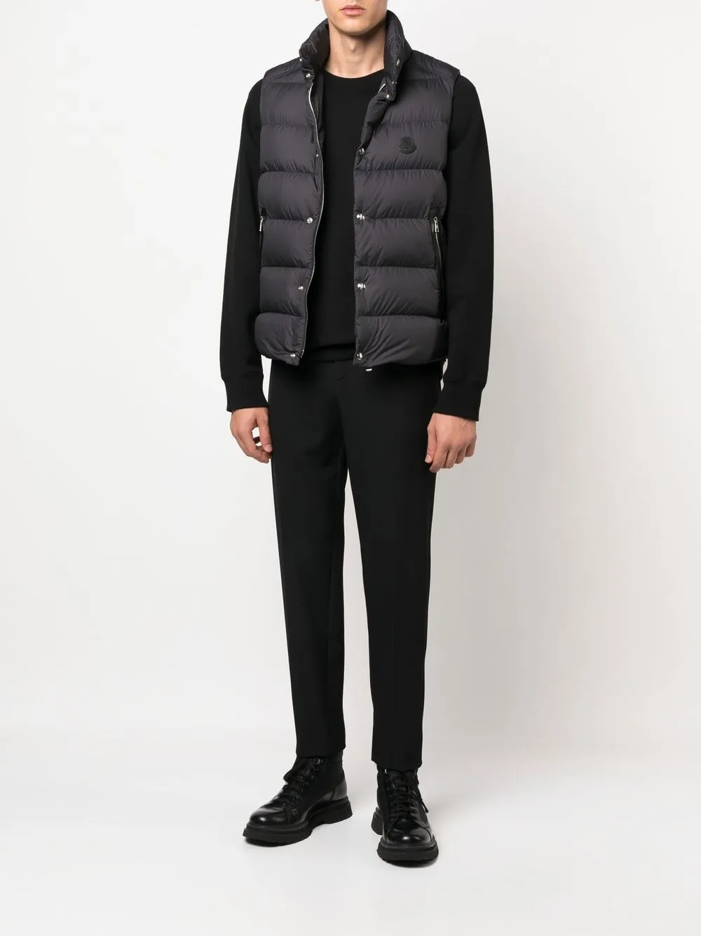 Moncler Padded logo-patch Gilet - Farfetch