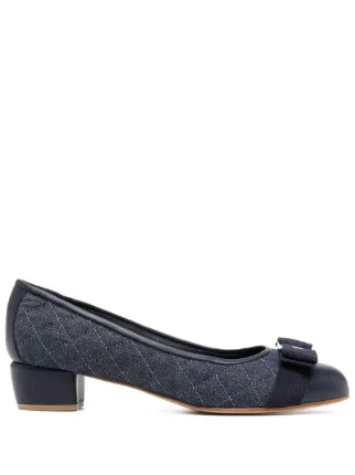 Quilted vara clearance bow pump shoe