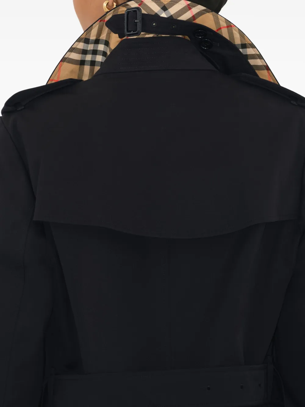 Burberry Chelsea Heritage Trench Coat | Black | FARFETCH ZA
