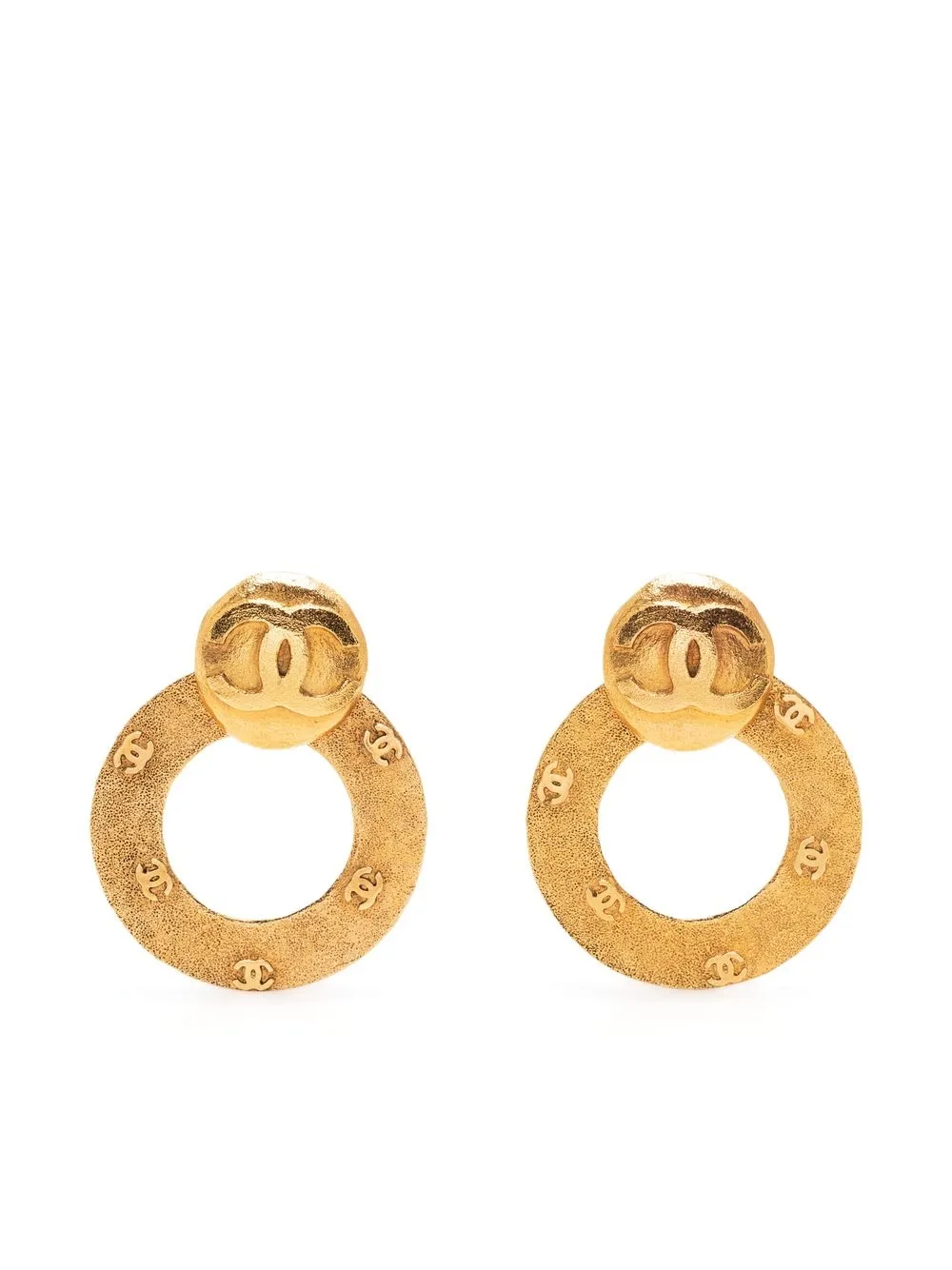 

Chanel Pre-Owned aretes de clip con logo CC 1994 - Dorado