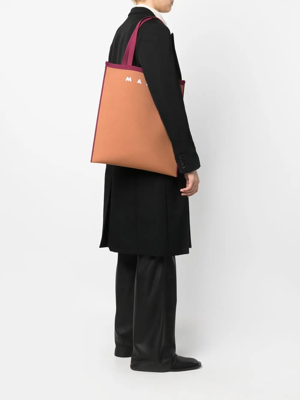Marni Shopper met geborduurd logo - Beige