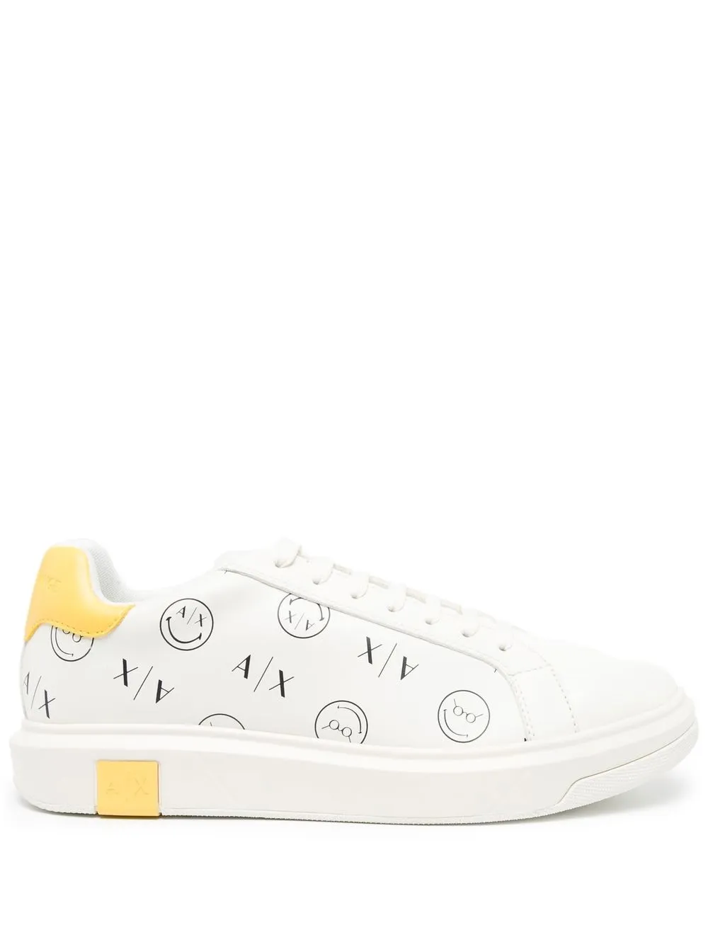 

Armani Exchange tenis T-WASH-E3 - Blanco