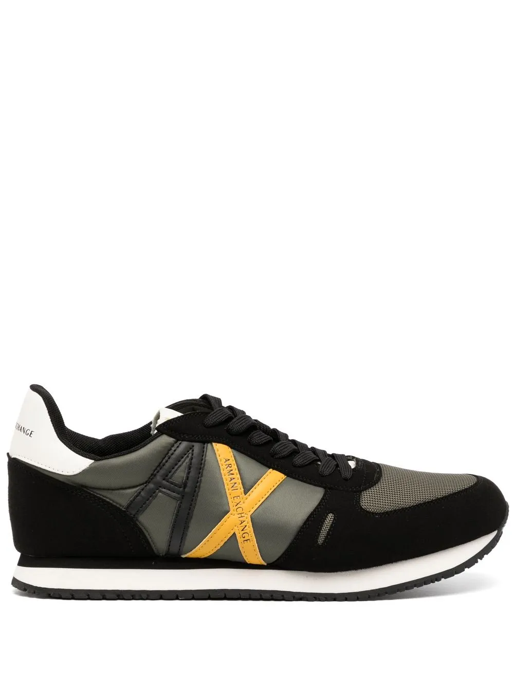 

Armani Exchange side logo-patch low-top sneakers - Green