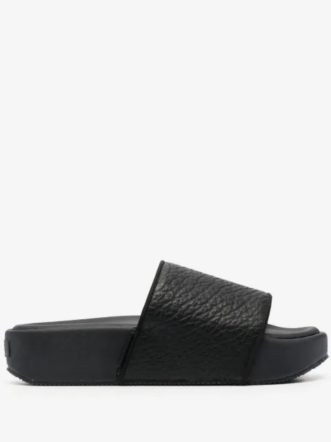 Y-3 Sandali slides a punta aperta