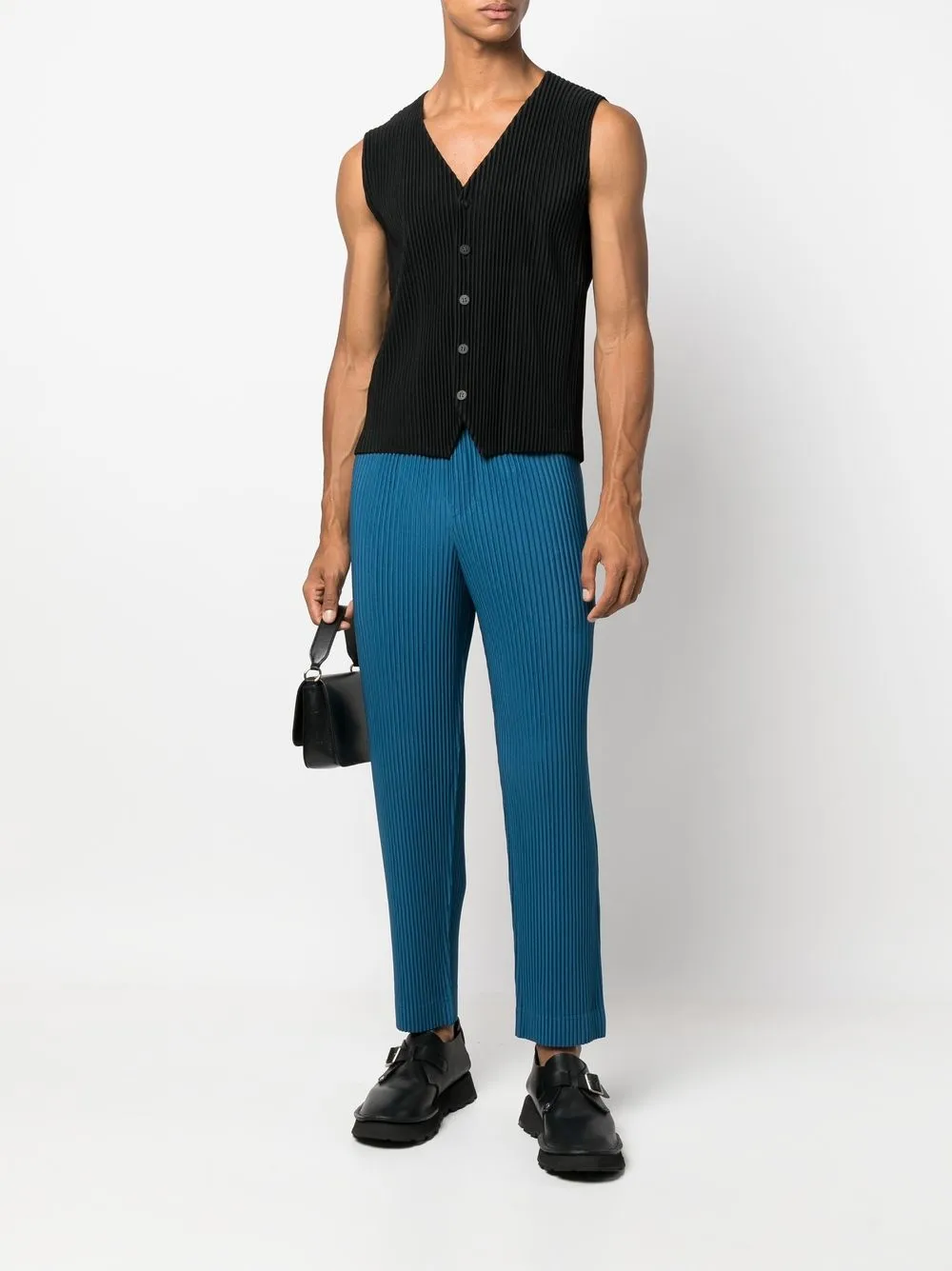 Homme Plissé Issey Miyake Plissé V-neck Waistcoat - Farfetch
