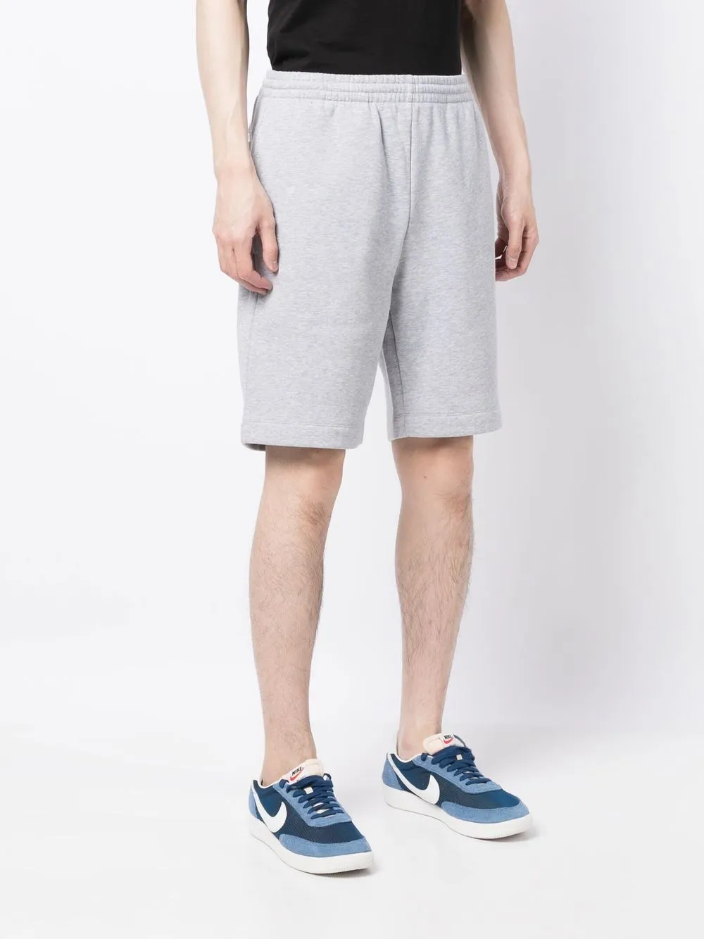  Lacoste Classic Core Joggingshorts   Grau 