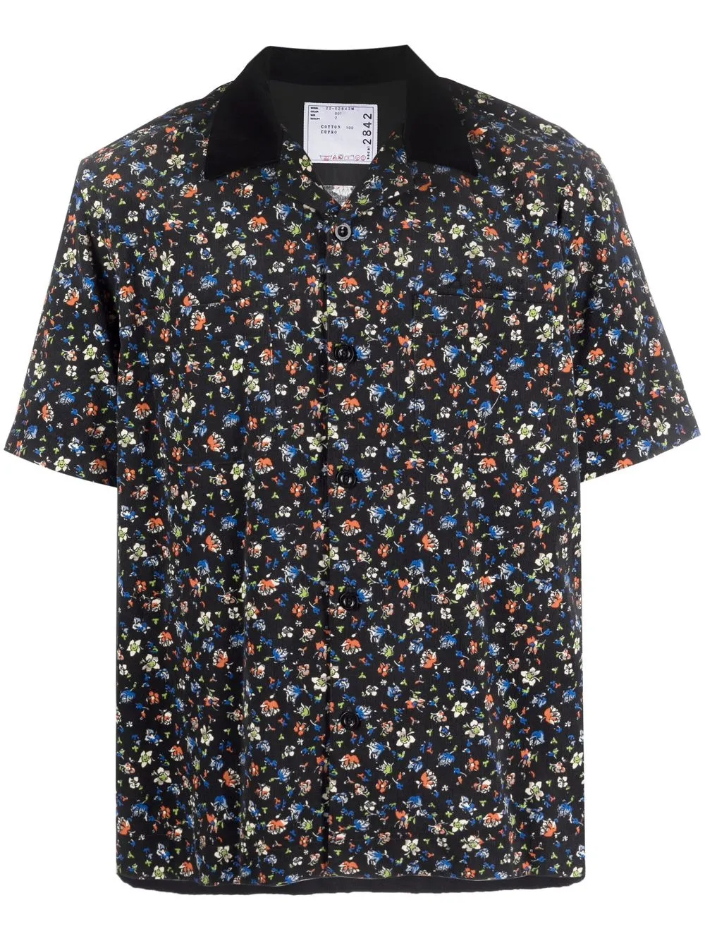 

sacai camisa manga corta con estampado floral - Negro