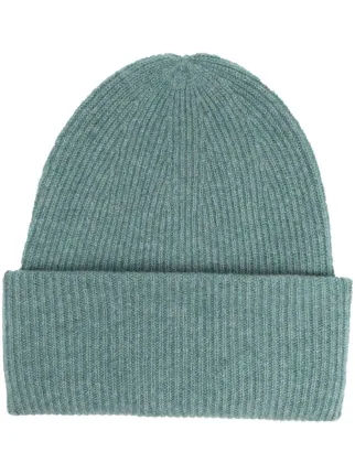 lisa yang beanie