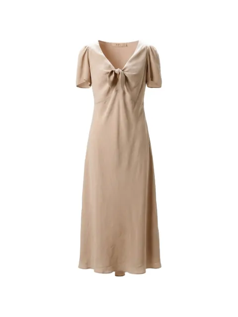 Nº21 vestido con moño en el cuello 