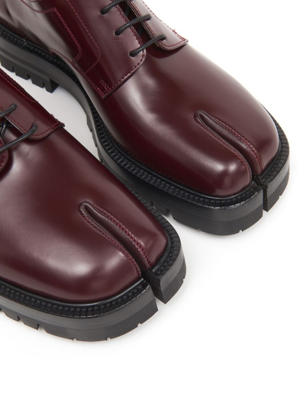 Maison Margiela Tabi derby veterschoenen Rood