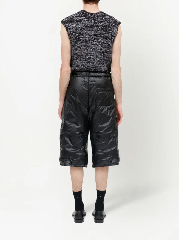 Maison Margiela パデッド ハーフパンツ | ブラック | FARFETCH JP
