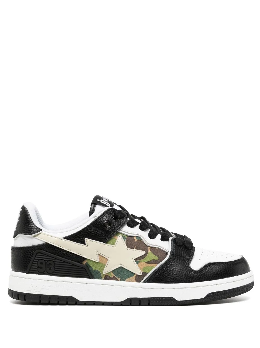 

A BATHING APE® tenis bajos con parche de estrella - Negro