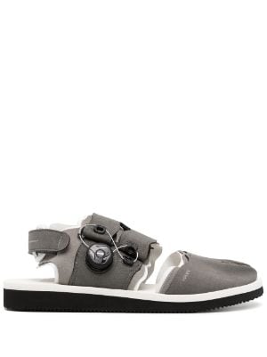 Suicoke touch strap Tabi Flat Sandals Farfetch