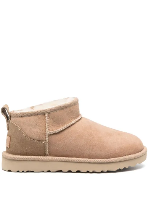 Bottines à semelle épaisse - UGG - Modalova