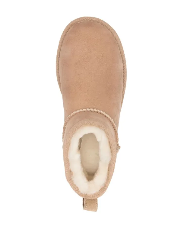UGG Bota slip-on Com Solado Chunky | Neutro | FARFETCH BR