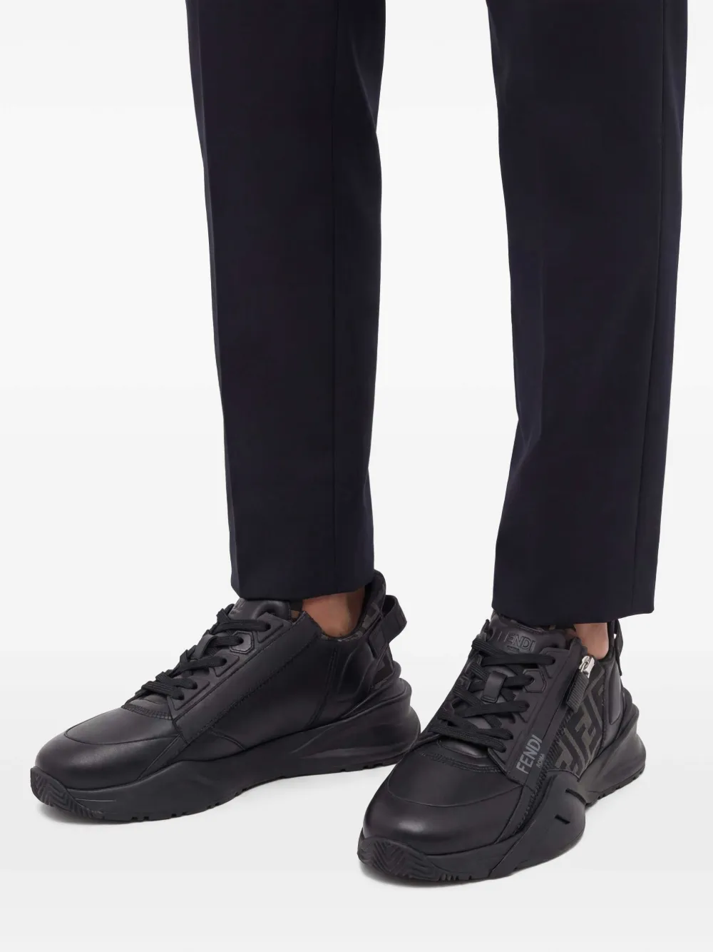 Fndiページ FENDI Flow low-top Sneakers | Black | FARFETCH IN